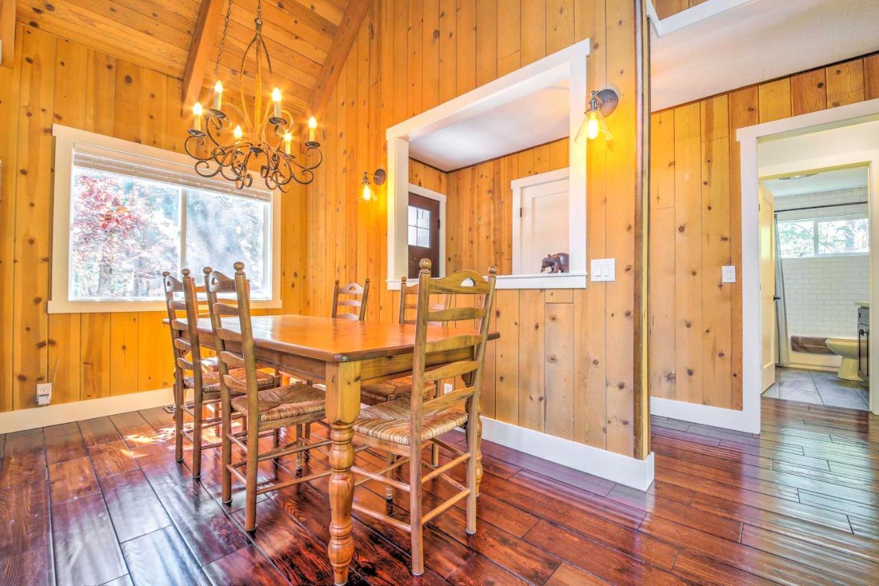 Gorgeous Lake Arrowhead Retreat Game Room And Deck Exteriör bild