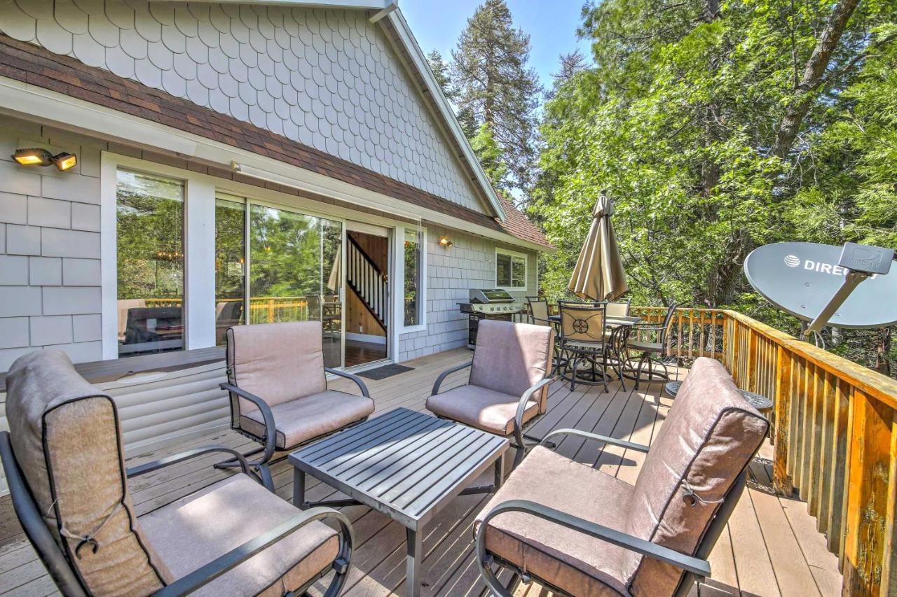 Gorgeous Lake Arrowhead Retreat Game Room And Deck Exteriör bild